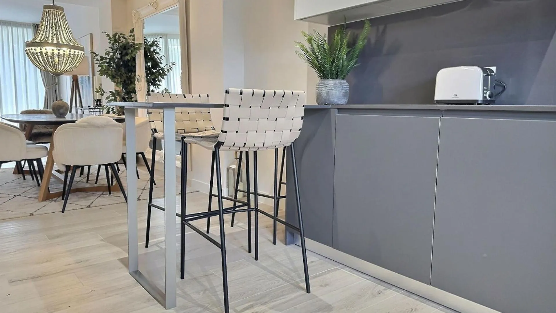 Σπίτι διακοπών Experience Luxury In This Stunning Three-Bedroom Modern Townhouse Frontline To The San Roque Golf